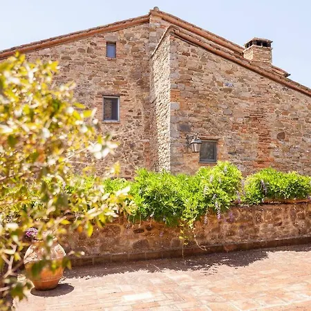 Charming Castle Montelagello
