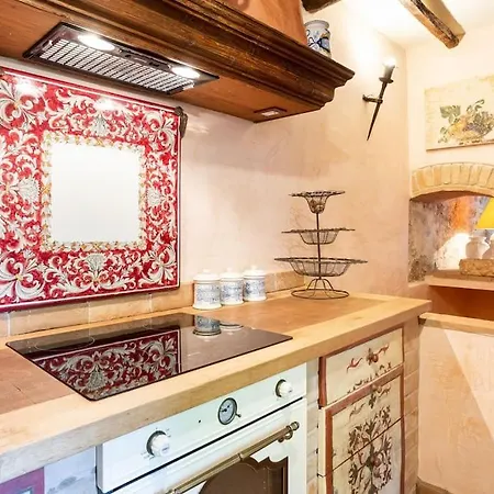 Charming Castle Montelagello